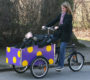 Bellabike ladcykel med lilla transport kasse med gule prikker